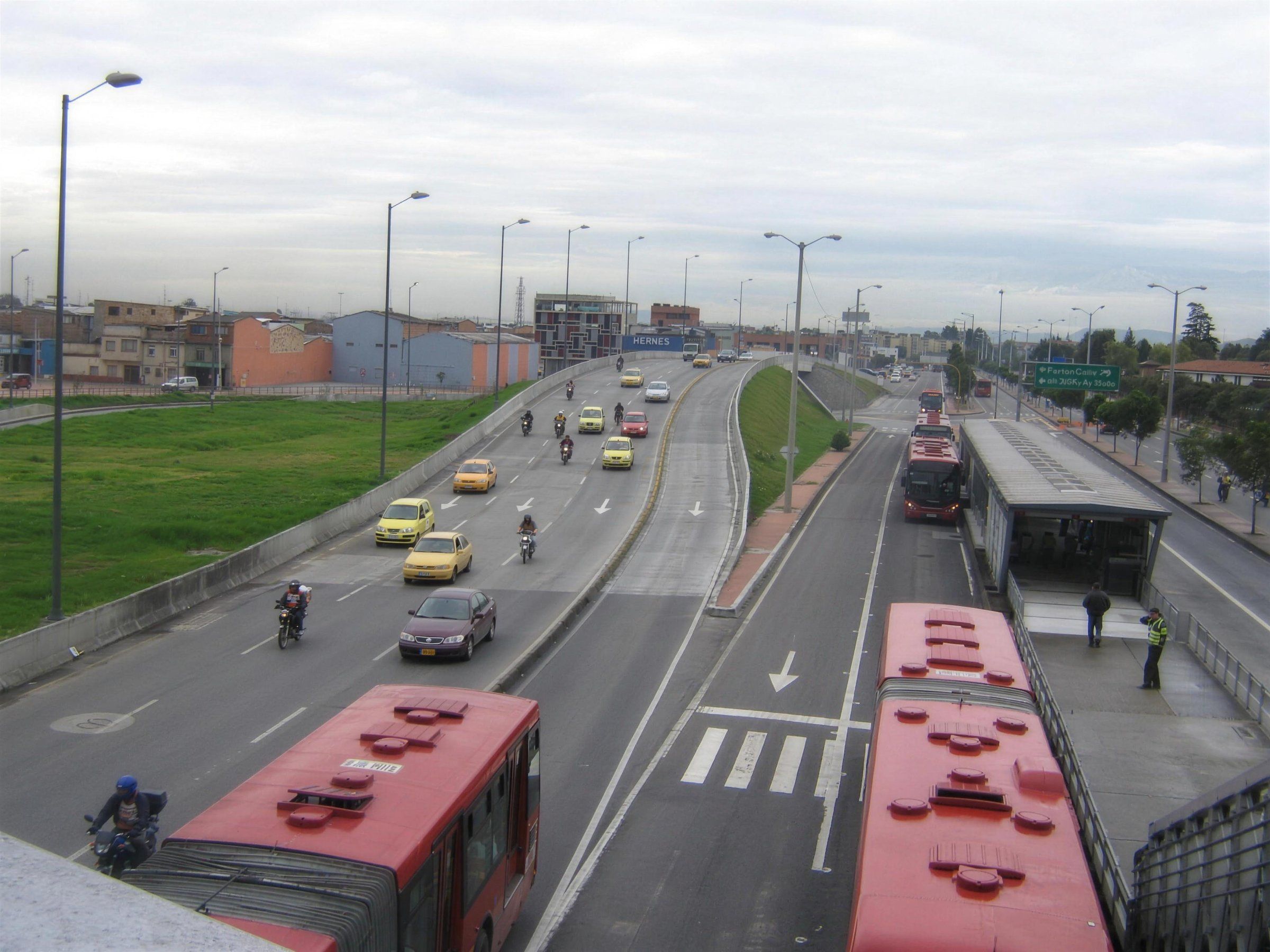 Intercambiador vial construido por CONSINBE